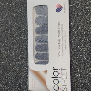 Color street Moon River